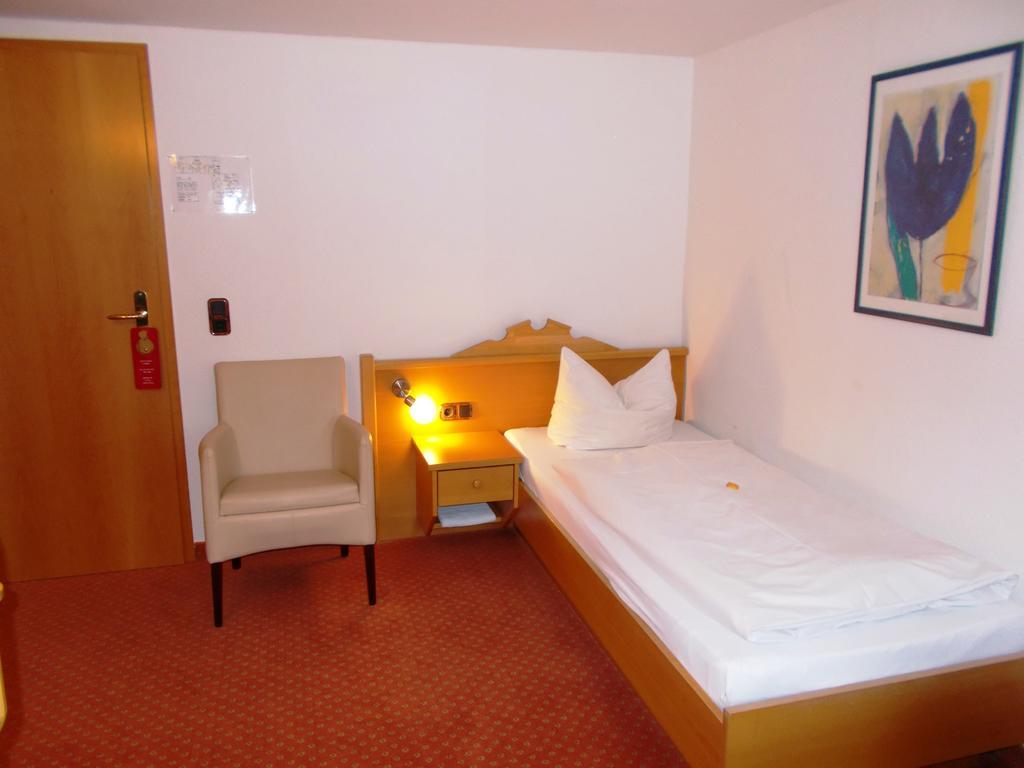 Monteurzimmer Thalfried Ruhla Rum bild