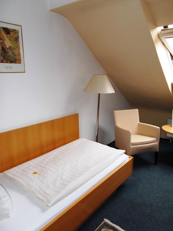 Monteurzimmer Thalfried Ruhla Rum bild