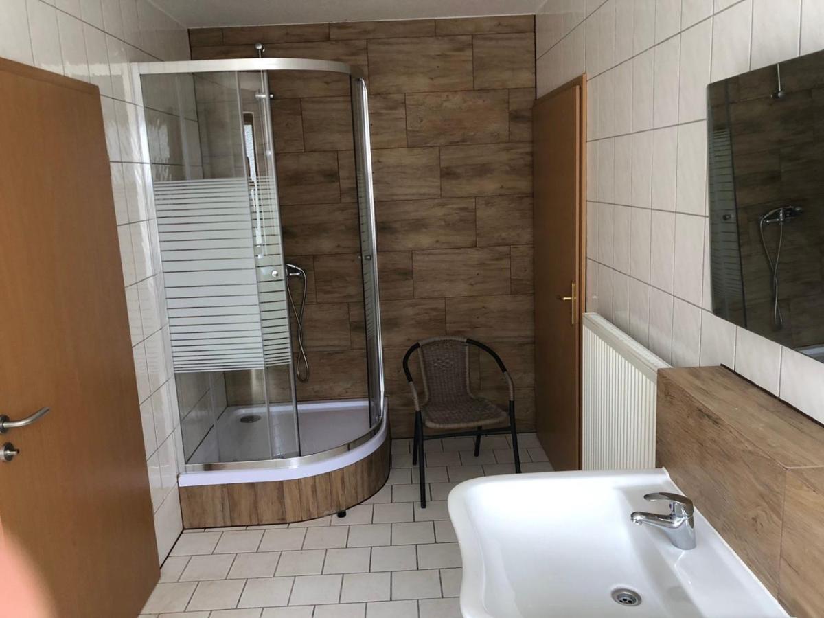 Monteurzimmer Thalfried Ruhla Exteriör bild